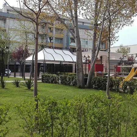 Sun City Sunny Beach